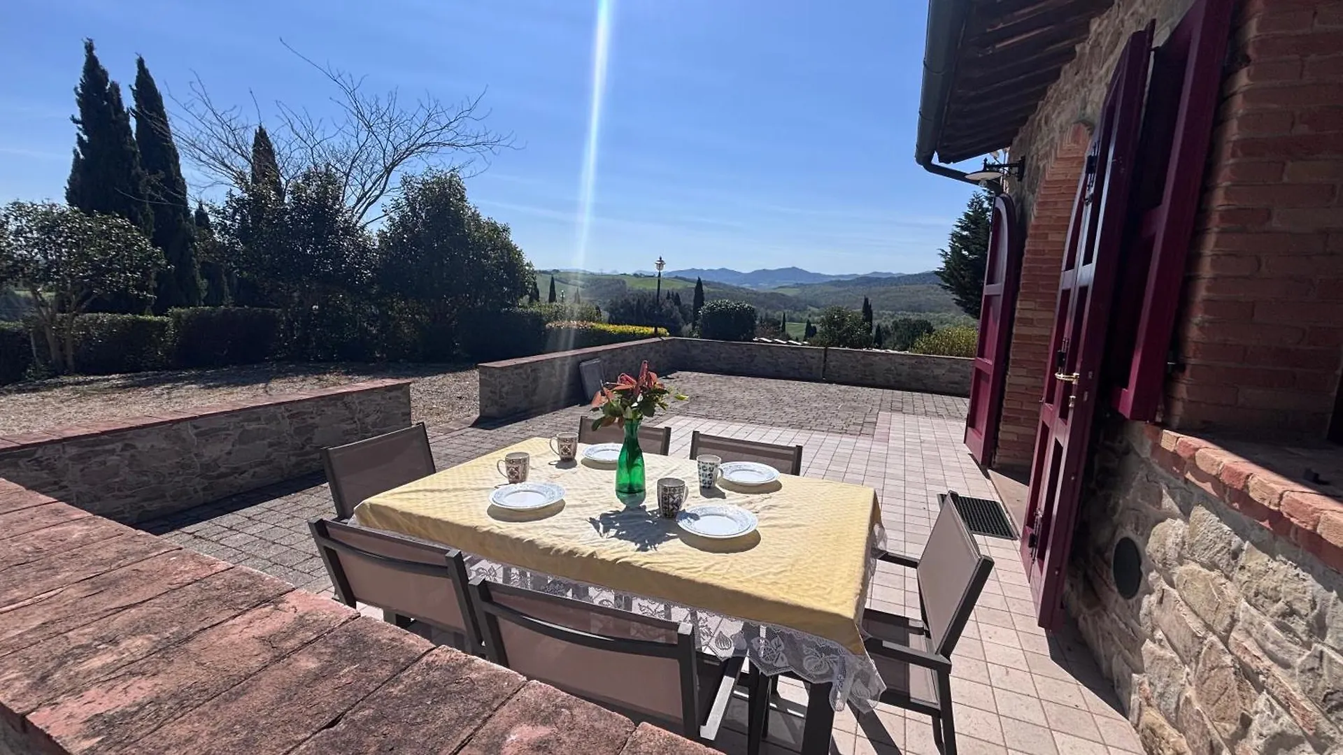 Apartment Podere Il Girasole Montecatini Val di Cecina