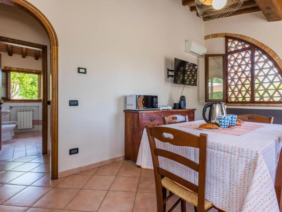 Apartment Podere Il Girasole Montecatini Val di Cecina