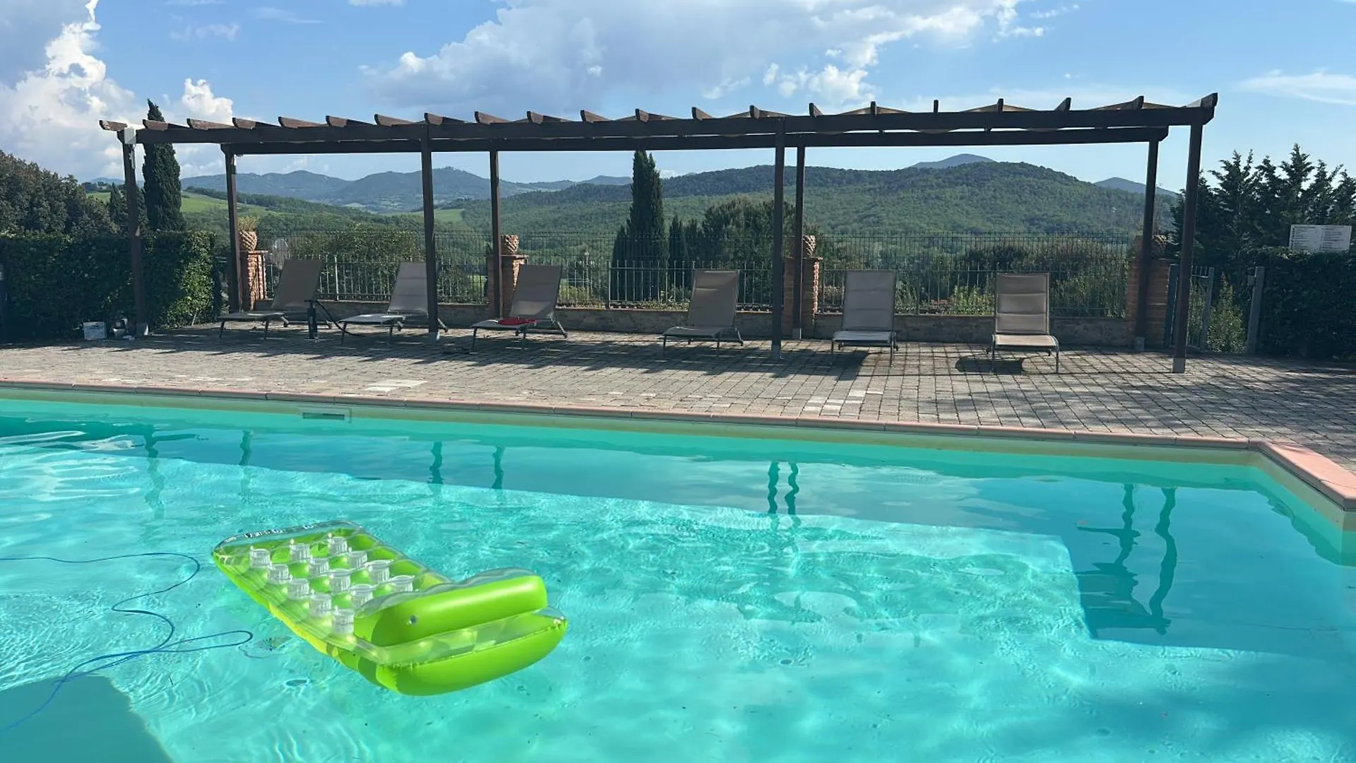 Apartment Podere Il Girasole Montecatini Val di Cecina
